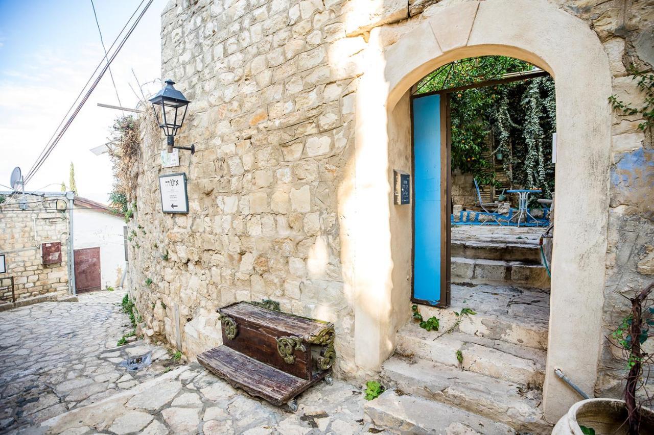 Inn Tzfat Safed Exterior photo